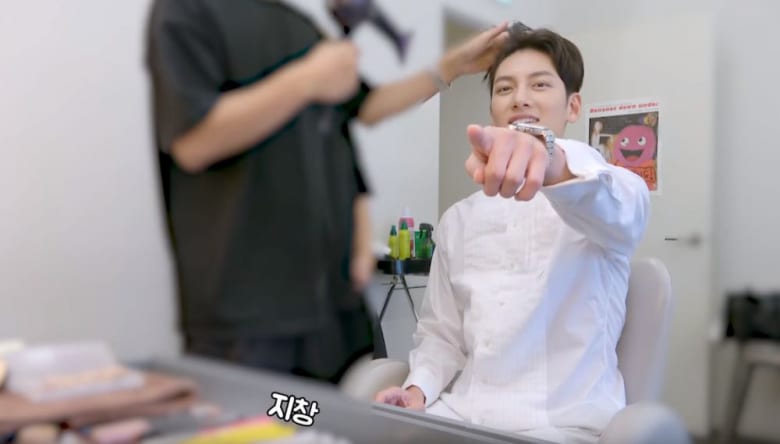 盘点12名被娱乐圈耽误的韩星主播，少女时代泰妍、Exo伯贤称劳模