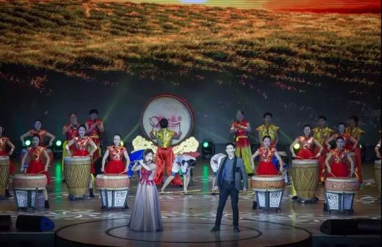 2020重庆马拉松比赛现场直播,重庆千野草场音乐节