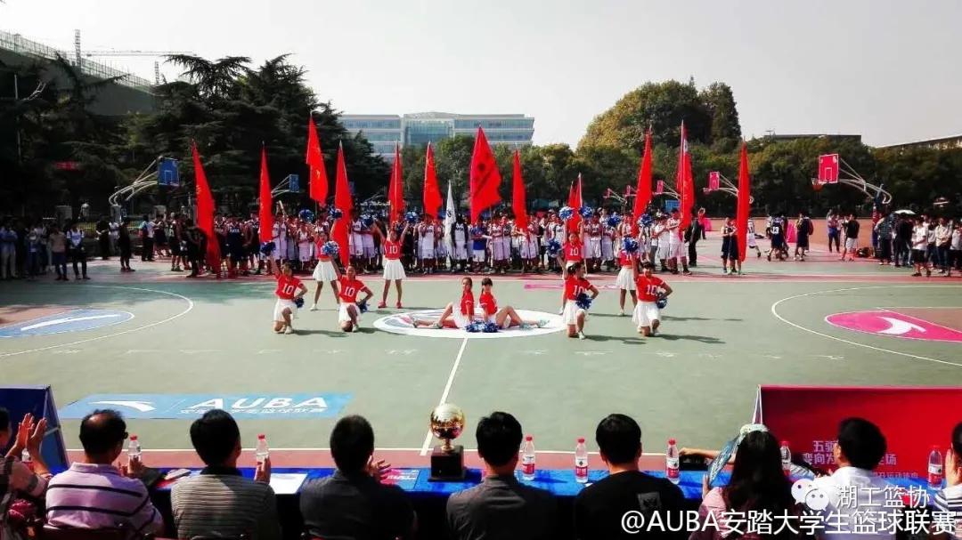 五年长卷画完待续篮球精神永不停歇