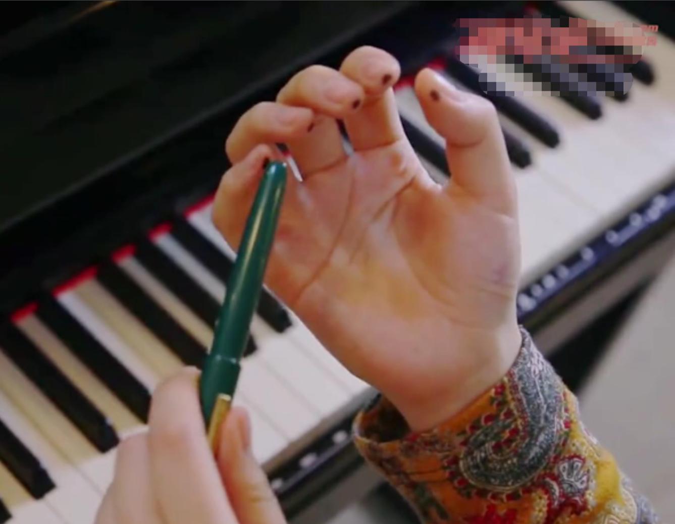 初学电子琴从零开始入门演奏,初学者如何快速入门电子琴