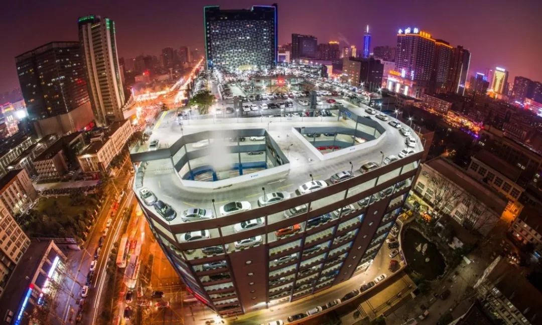 西安这6家人气火爆的高颜值商场,我能来回逛上600遍