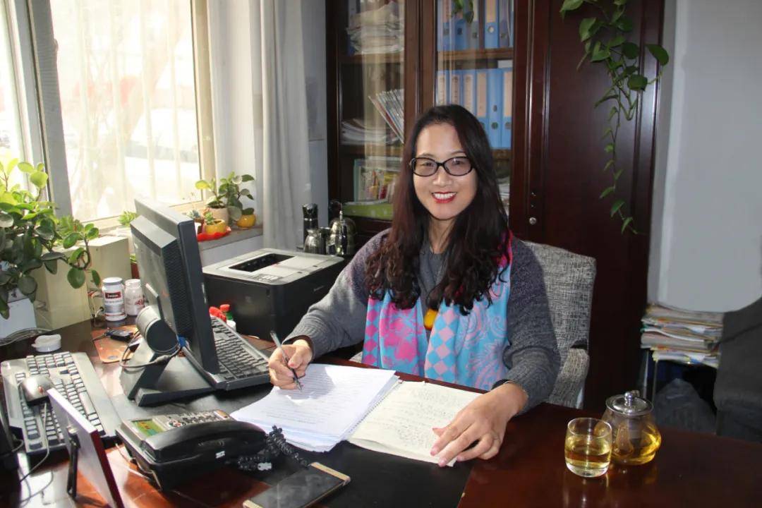 抗疫最美教师志愿者,致敬最美抗疫人教师