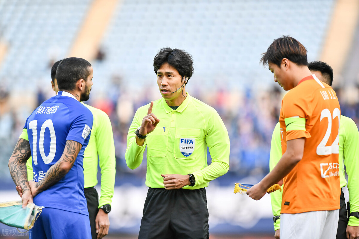 韩国裁判组执法中国vs越南,韩国vs巴林亚洲杯主裁