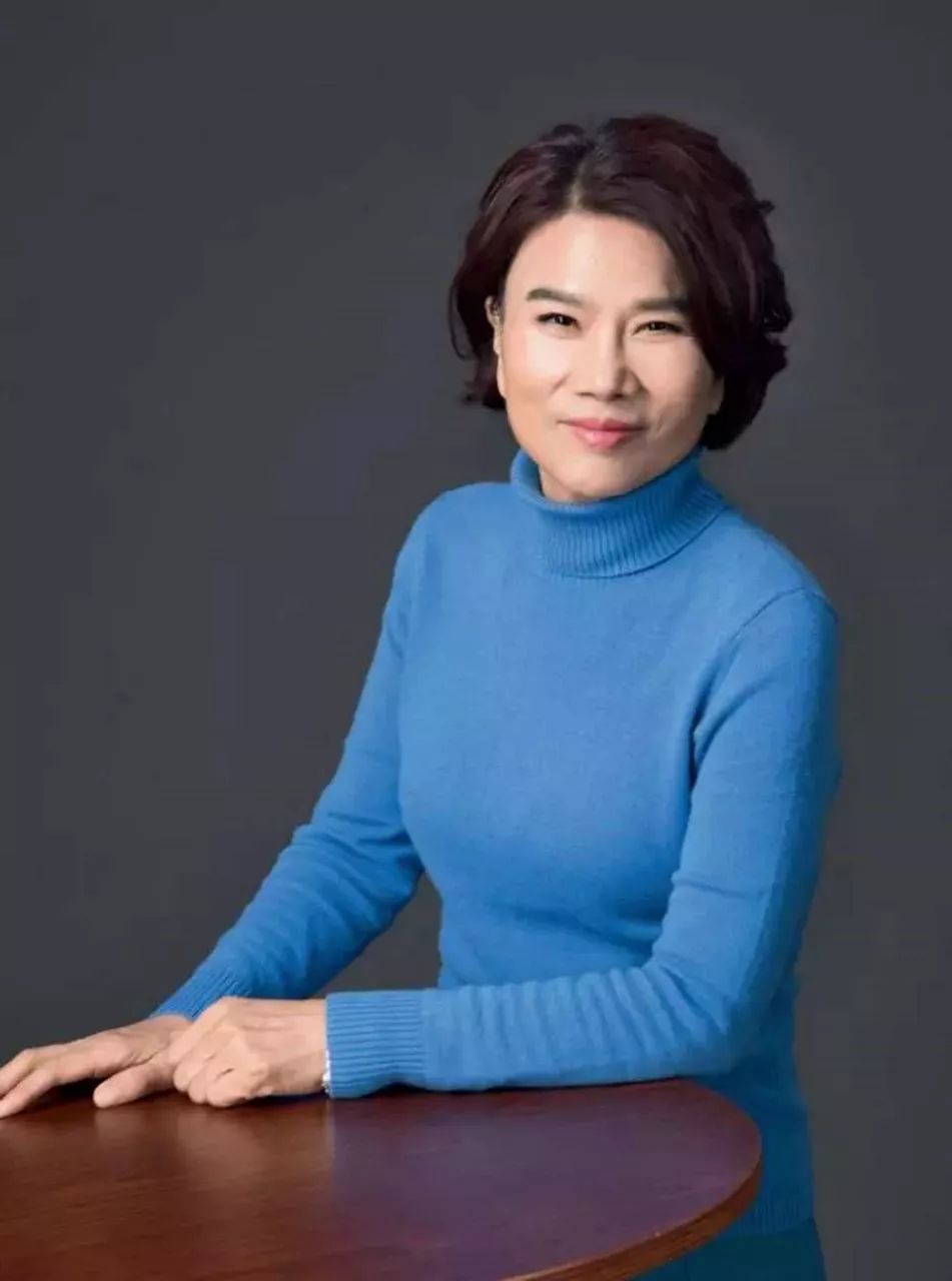 董明珠怎么赢雷军,董明珠输了多少钱给雷军