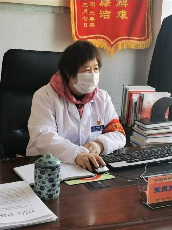 美丽迎春花开了,迎春花盛开的绝美春日盛景