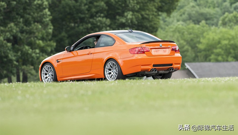 橙色最好看的车,10万以内最好看的红色车