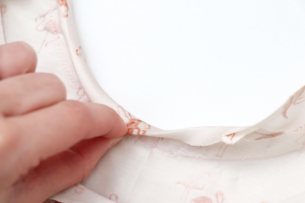 领口缝合法,收缩领口缝法视频教程