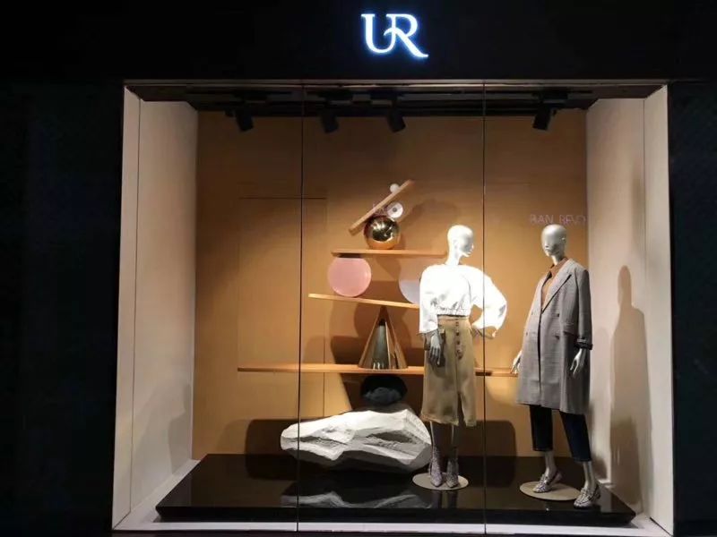 服装店留住回头客技巧,一个好服装店回头客