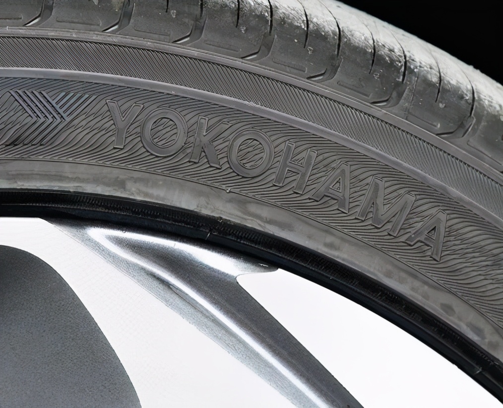 本田雅阁10代原装轮胎是什么牌子,本田雅阁9代用什么样的轮胎好用