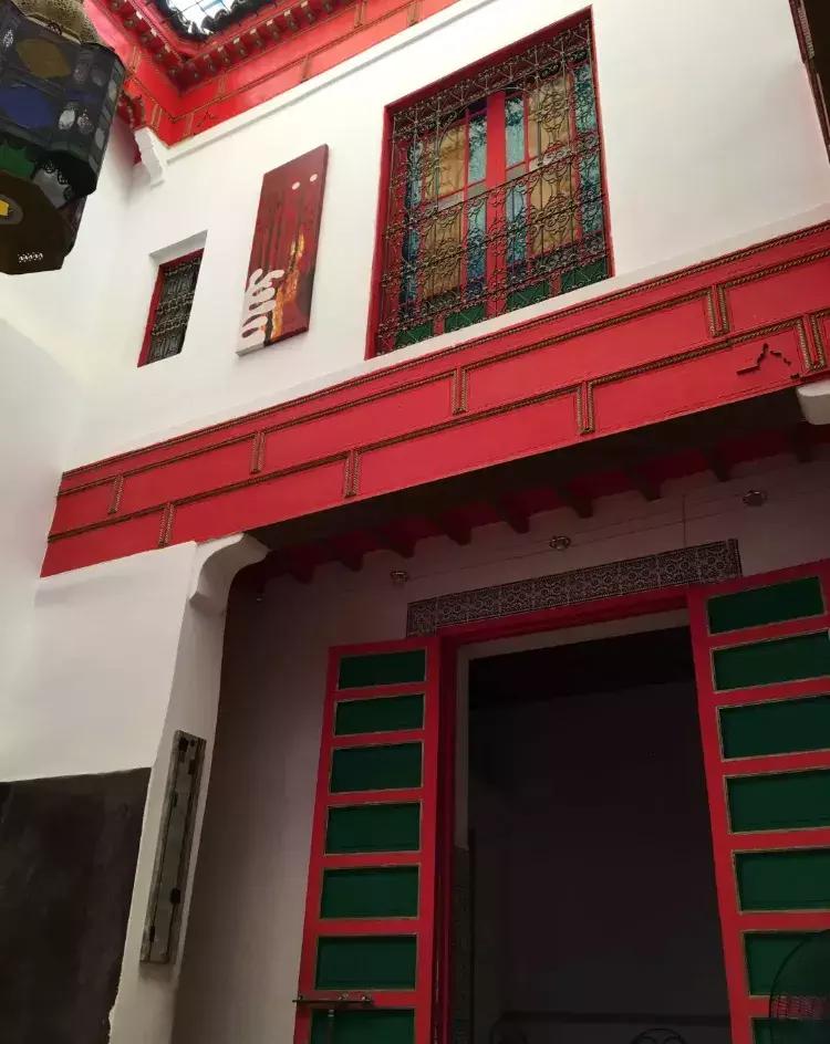 非洲的“后花园”在中国爆红，这个国家简直是“好色者”的天堂