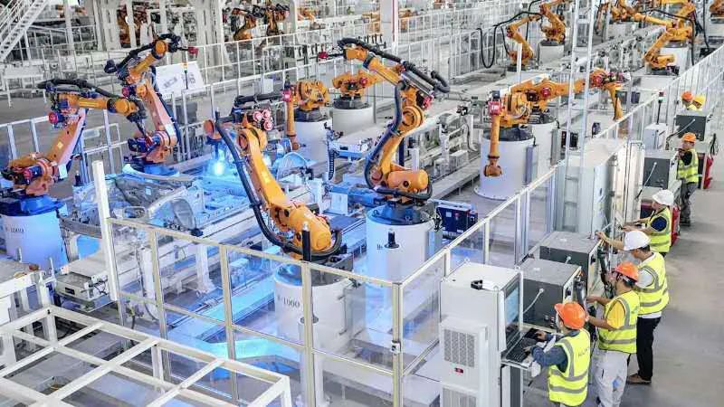 恒大汽车增资200亿,恒大汽车3000亿