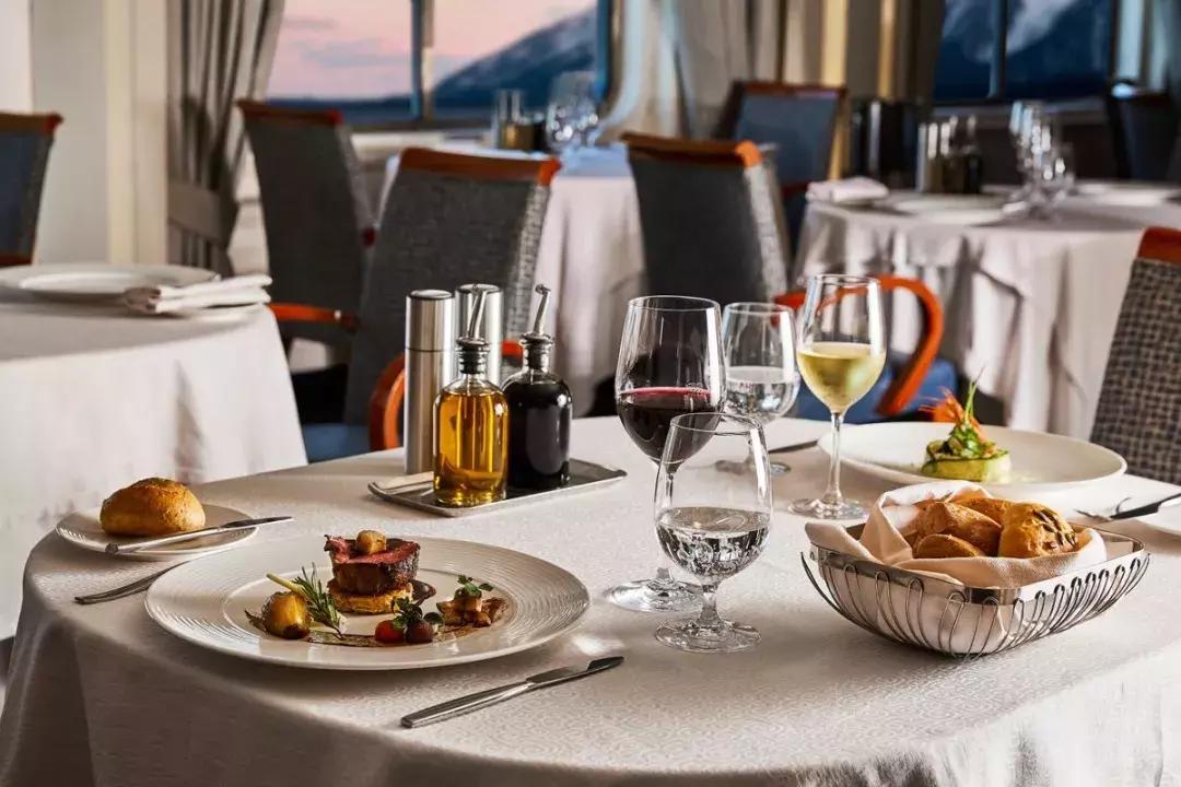 皮艇上漂流,皮筏艇海上