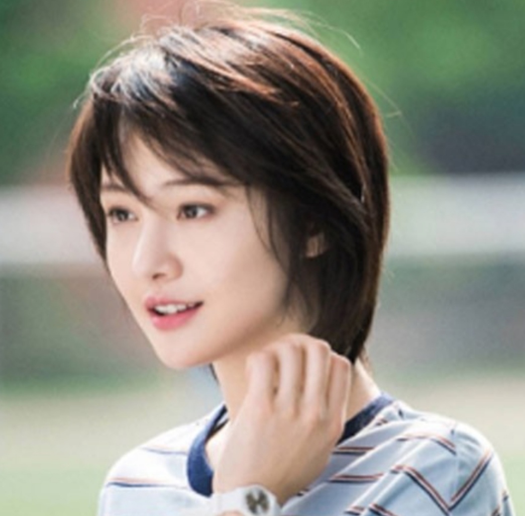 初恋头和辛芷蕾发型有什么不一样,辛芷蕾初恋头短发发型叫什么