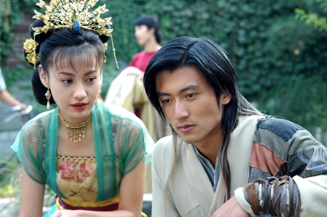 挤眉弄眼五官乱飞的演技,挤眉弄眼式演技