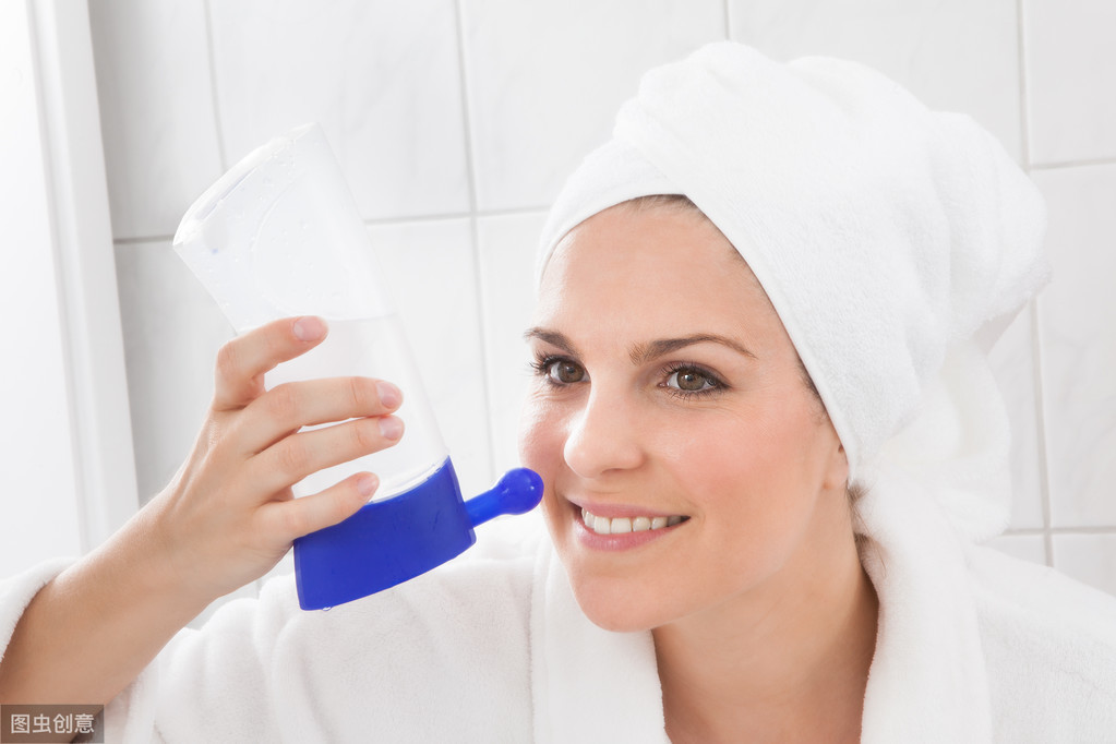 请问鼻炎用盐水洗鼻子有效吗,用盐水洗鼻能缓解过敏性鼻炎吗