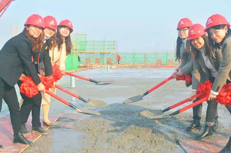 北大青鸟岳阳海纳学院,北大青鸟岳阳海纳学校