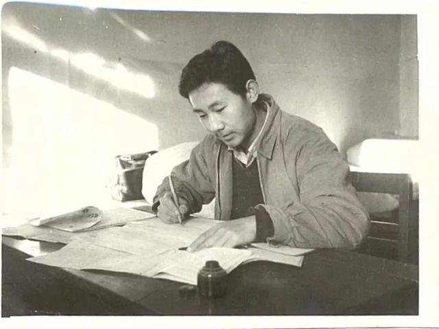 腾格尔前任哈斯高娃近况,腾格尔哈斯高娃是夫妻吗