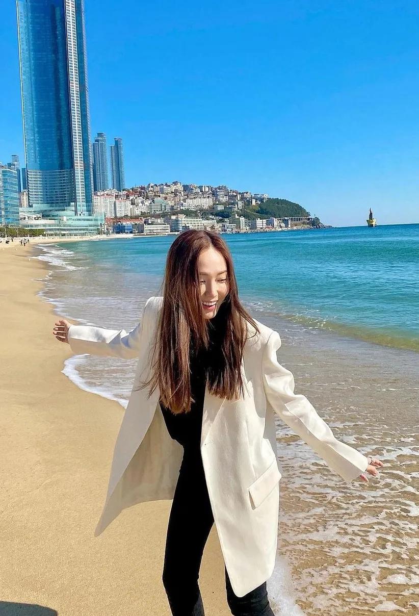 求jennie同款衣服,jennie无帽卫衣