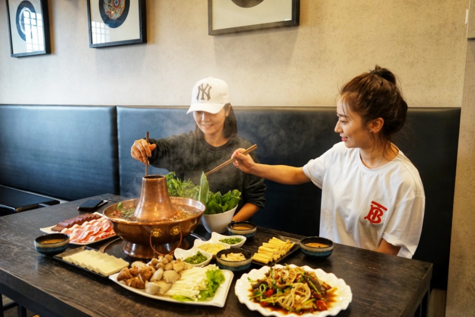 西安穿汉服拍外景的地方推荐,来西安穿汉服看演绎