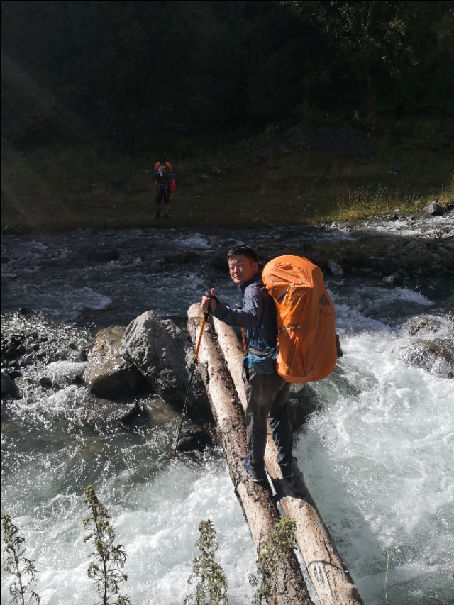 鐙煎鏃ヨ鐪熷疄鏁呬簨,鐙煎鏃ヨ