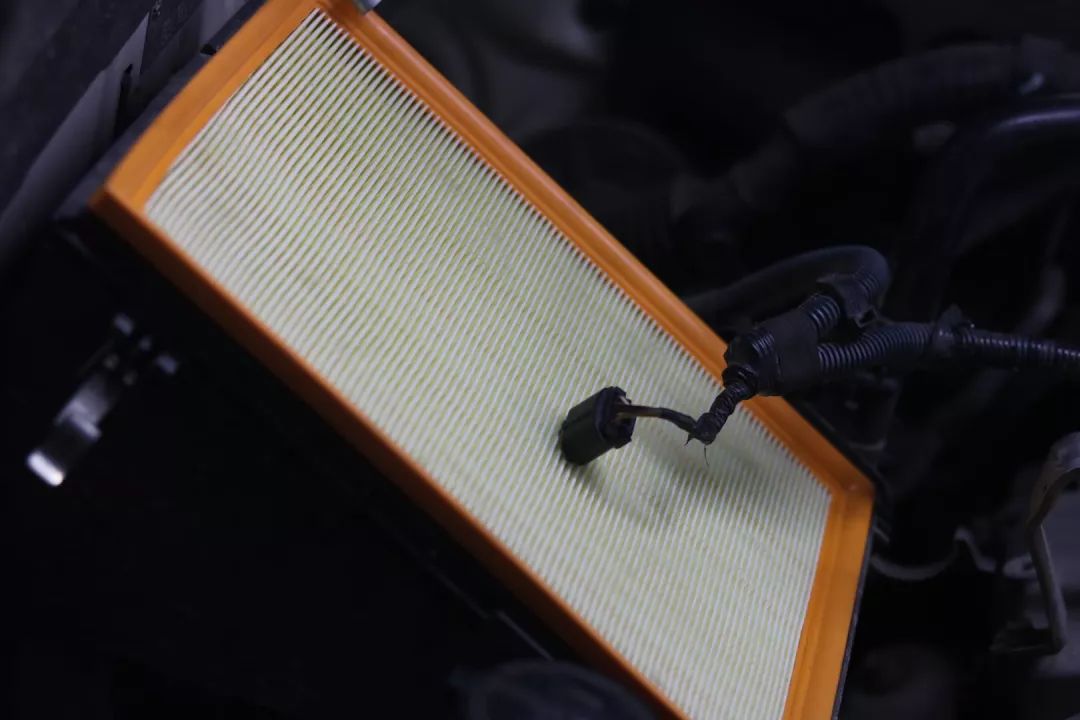 怪兽修车：翻新“残损不堪”的二手霸道LC150，满血复活变新车