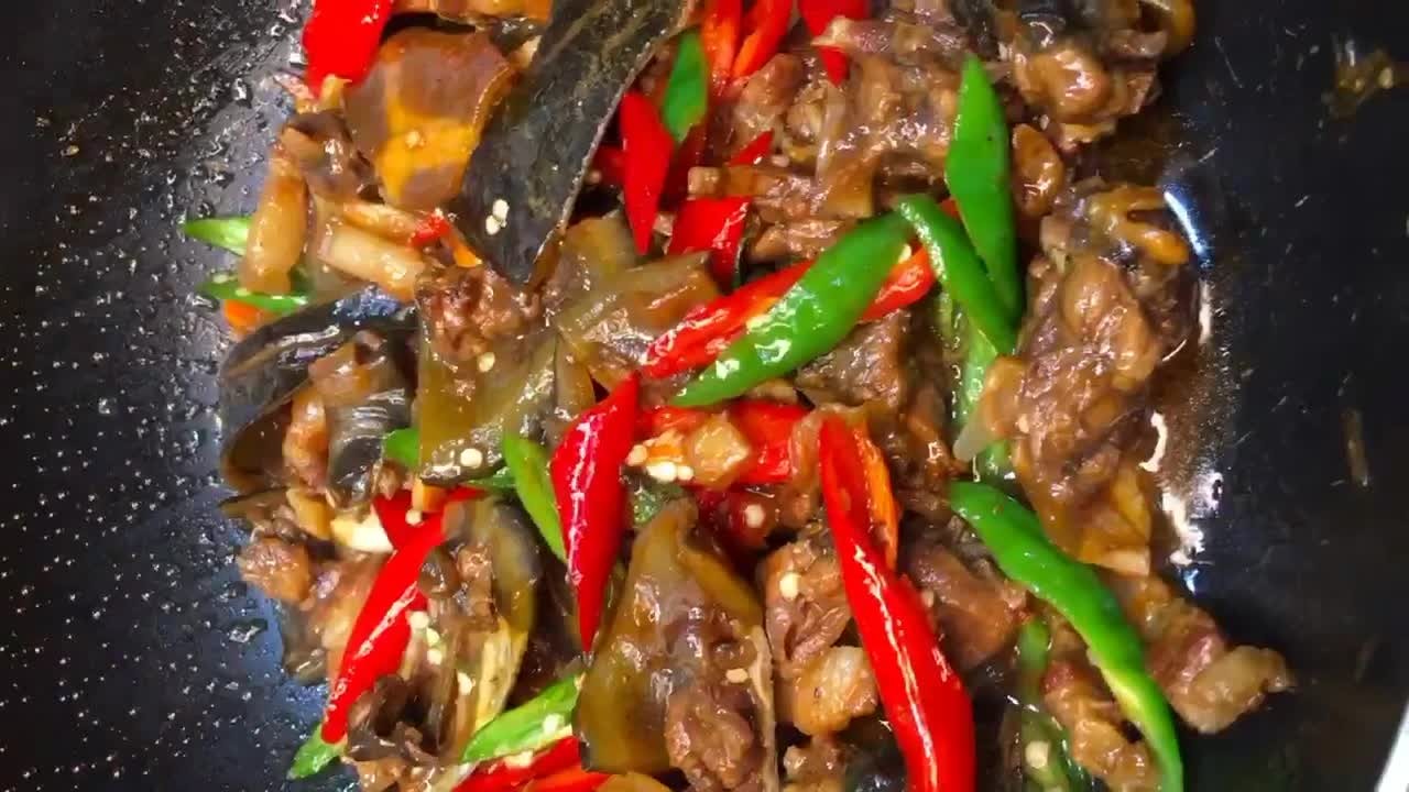 甲鱼红烧怎么做好吃家常做法,红烧甲鱼的做法简单又好吃