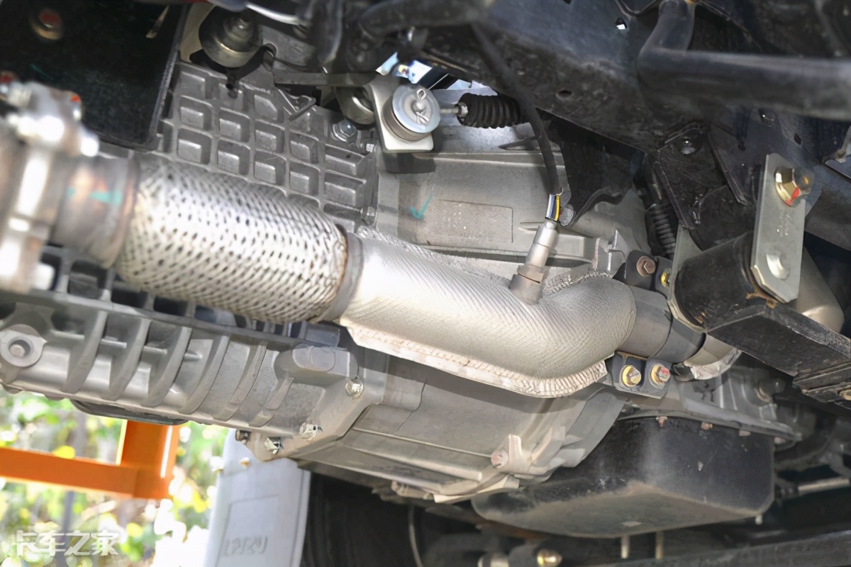 五十铃轻卡国五好还是国六好,庆铃五十铃新能源轻卡最新款