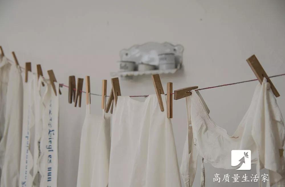 家里不穿的旧衣服都扔掉,家里不穿的旧衣服别再扔垃圾桶了