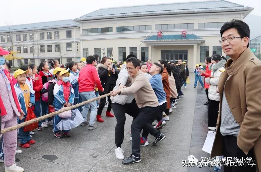 浼犳壙浣撹偛绮剧浜夊仛鏃朵唬鏂颁汉,浼犳壙濂ヨ繍绮剧浜夊仛鏃朵唬鏂颁汉