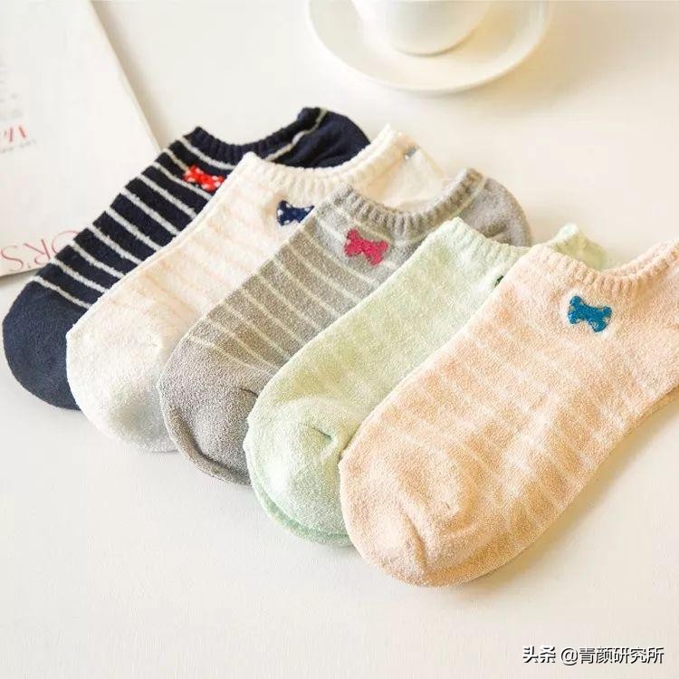 冬日暖脚可爱袜子,冬季可爱袜子