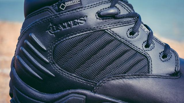 户外达人日常通勤穿的战术靴——体验BATESGX-4（E2266）战术靴