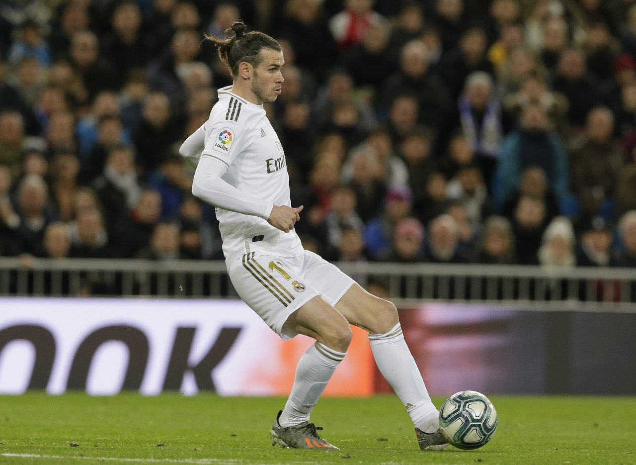 贝尔以前经历了什么,贝尔的真实表现