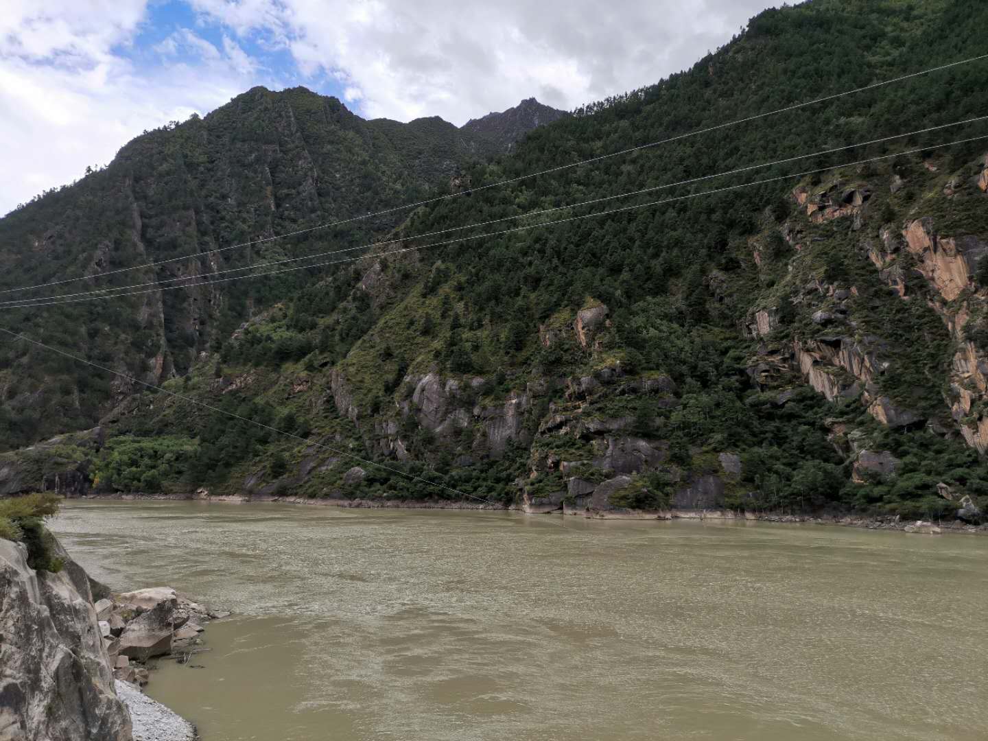 鬼哥的五万里D57说说印度这样的邻居-2（山南市-加查县）