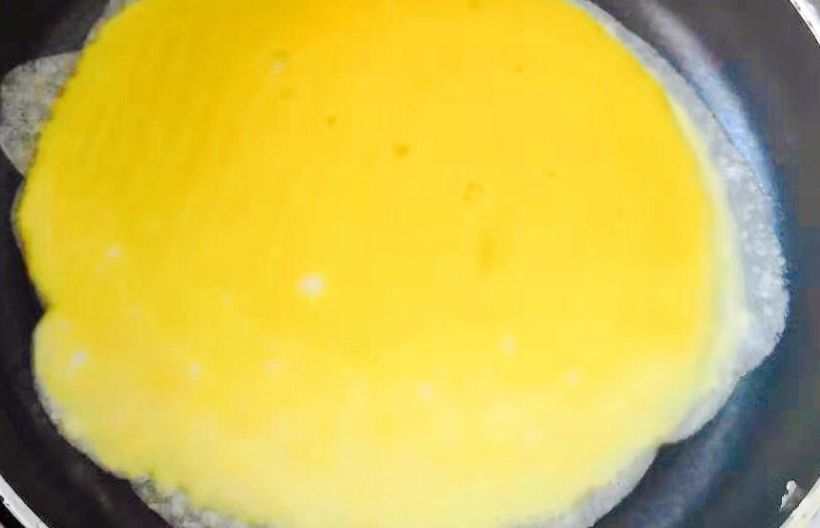 来个小巧可爱的蛋饺，一口一个美味，好好享受晚餐的时光