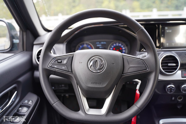 日产皮卡锐骐7柴油版14.88万配置,东风日产皮卡锐骐5柴油版报价