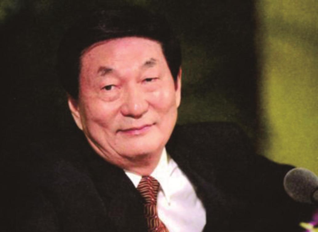 2000年，日本主妇问“能否让出奥运会举办机会”，*镕基朱**巧妙回复