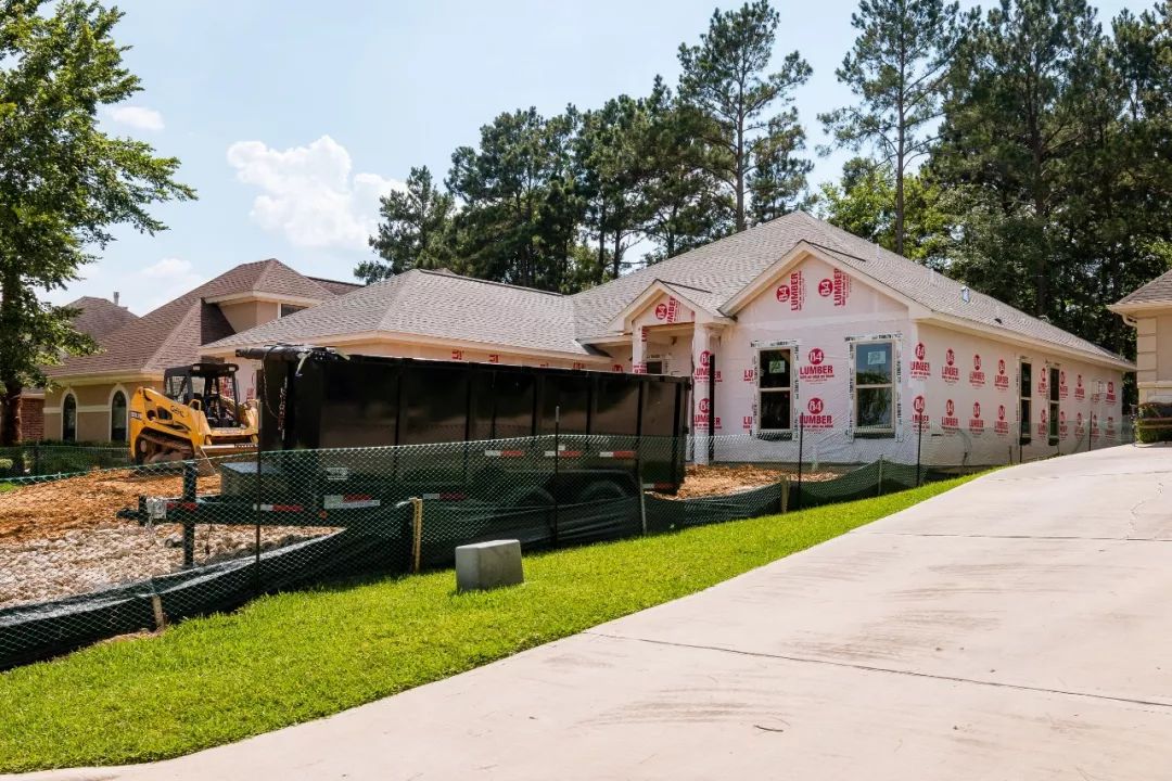 住洋房开游艇，做美国的*庄大**园主，朋友圈拉仇恨的绝佳机会来了