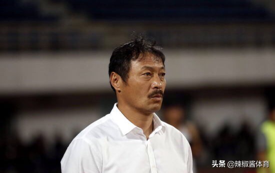 大连阿尔滨前主教练,大连日本足球教练