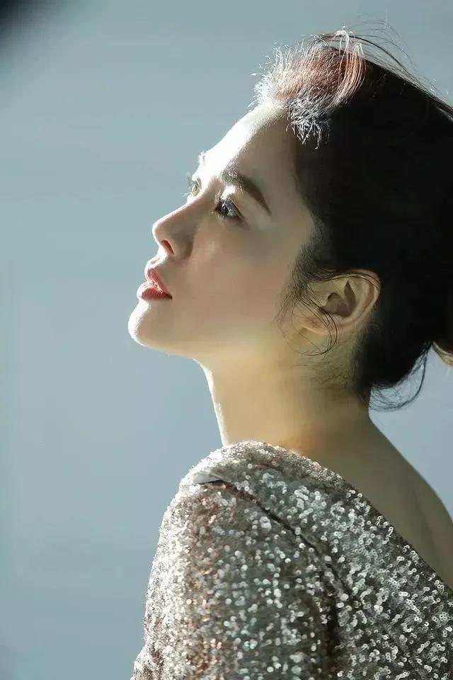 2020韩国最美十大美女孙艺珍,2020孙艺珍最佳女主角