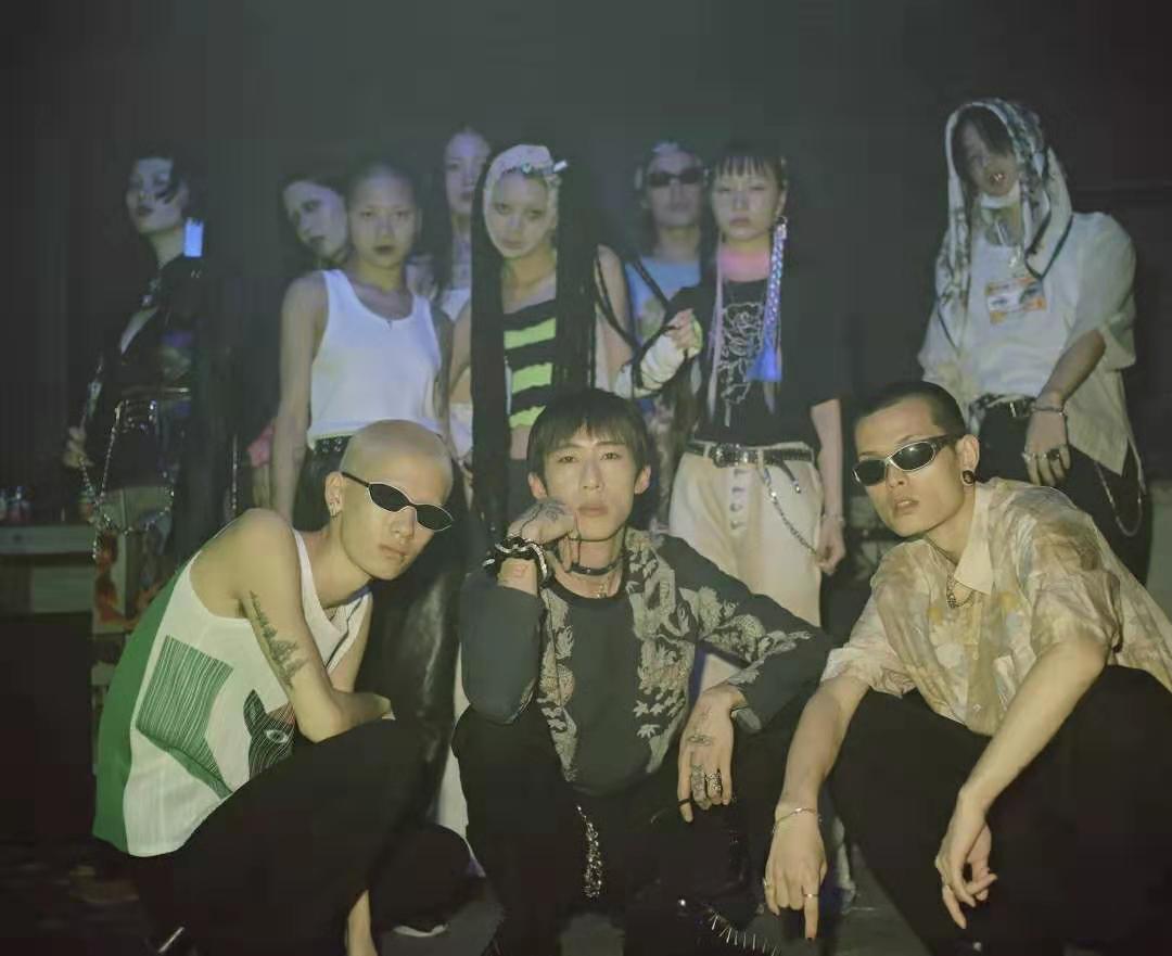 dazed杂志2016,dazed杂志封面和内容