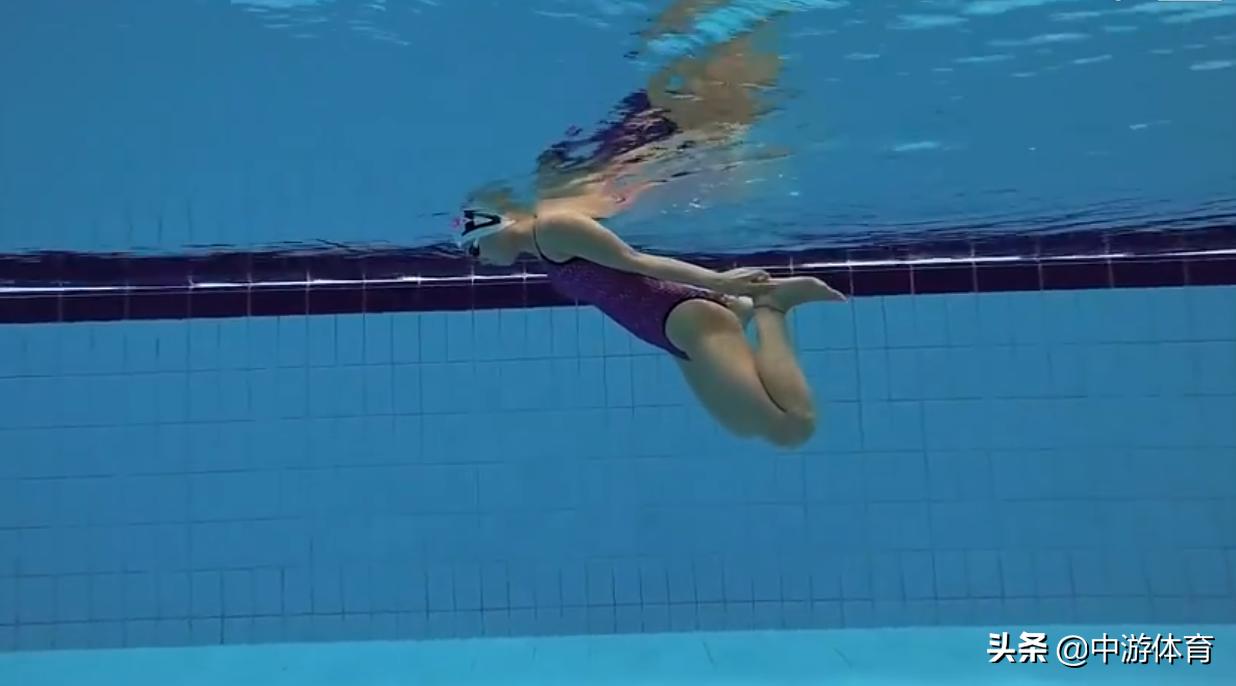 中游体育蛙泳前伸视频全集,中游体育蛙泳腿部翻脚诀窍