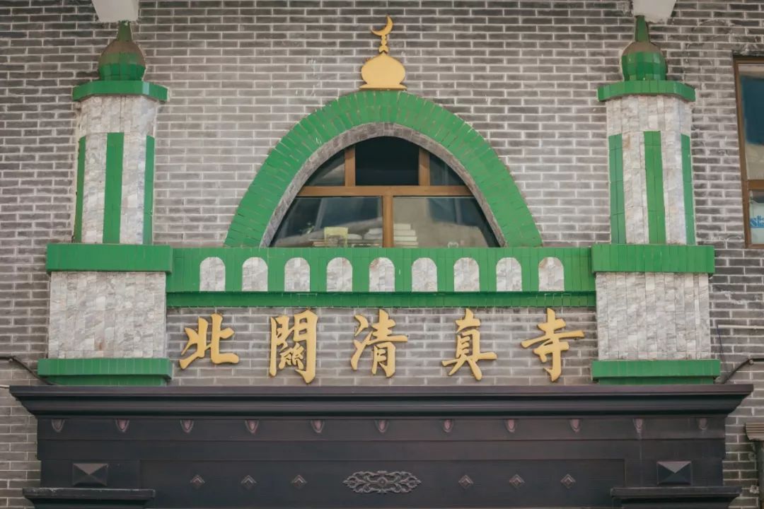 只要你面朝青海湖，八月依旧春暖花开