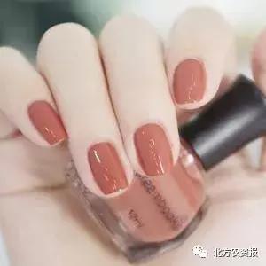 新技术让玉米“下脚料”秒变可食用指甲油