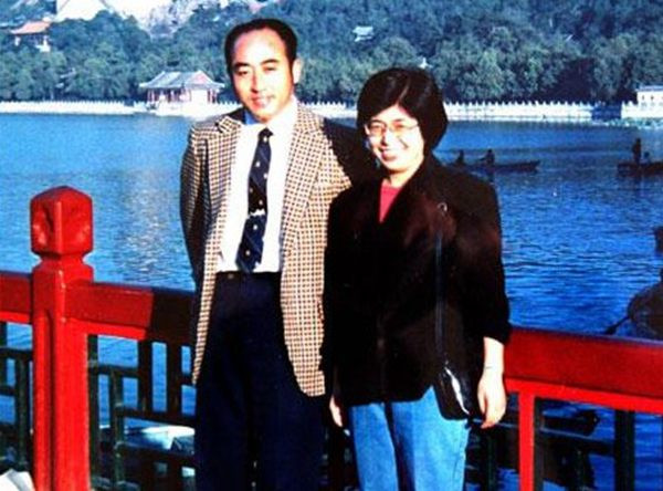 六年，不忘先夫庄则栋遗志，75岁的她奔走华夏为乒乓精神传承