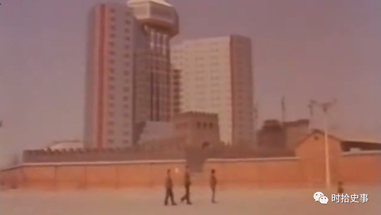 当摇滚乐团主唱走进生活,当摇滚碰到西藏