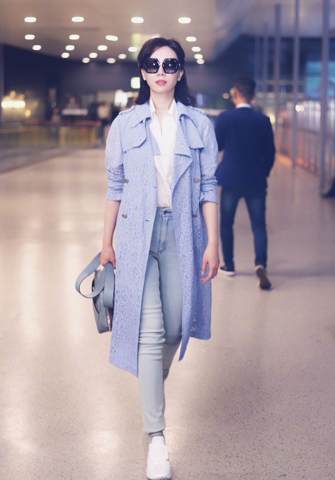 现在不流行露腿了抢着穿保命搭配,今年秋冬不露脚踝才是真时髦