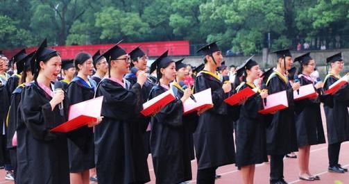 一场疫情过后我们明白有钱的无助,一场疫情亏了多少积蓄