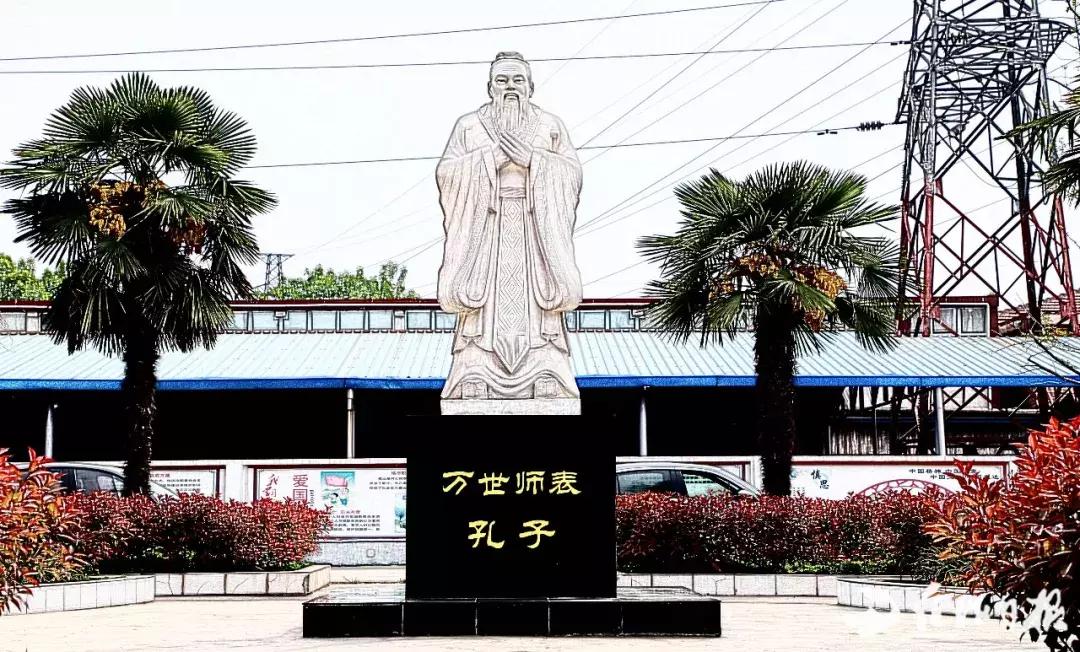 这里是，焦作市第四中学！