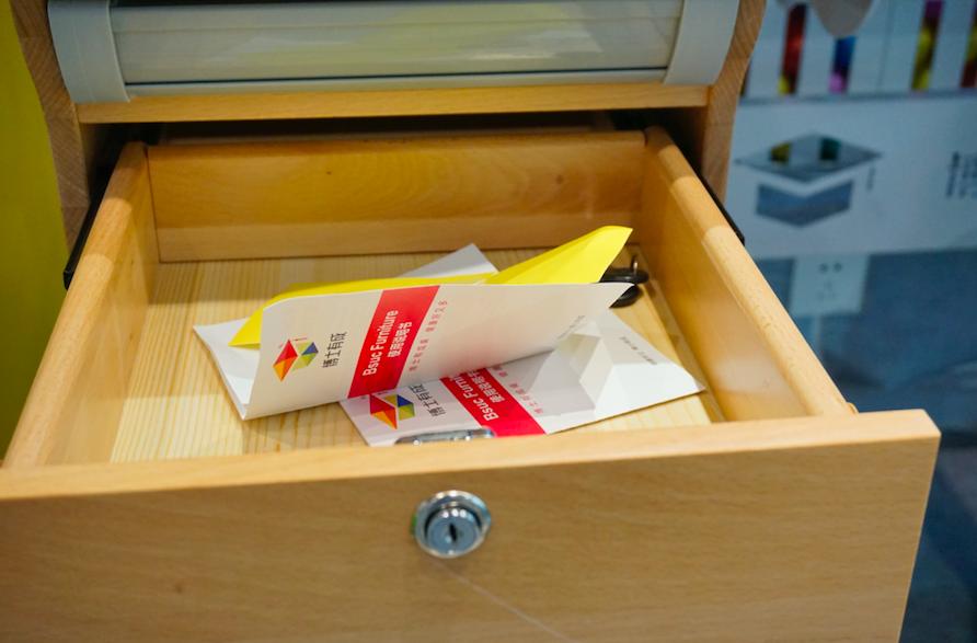 博士有成学习桌测评,博士有成学习桌系列区别