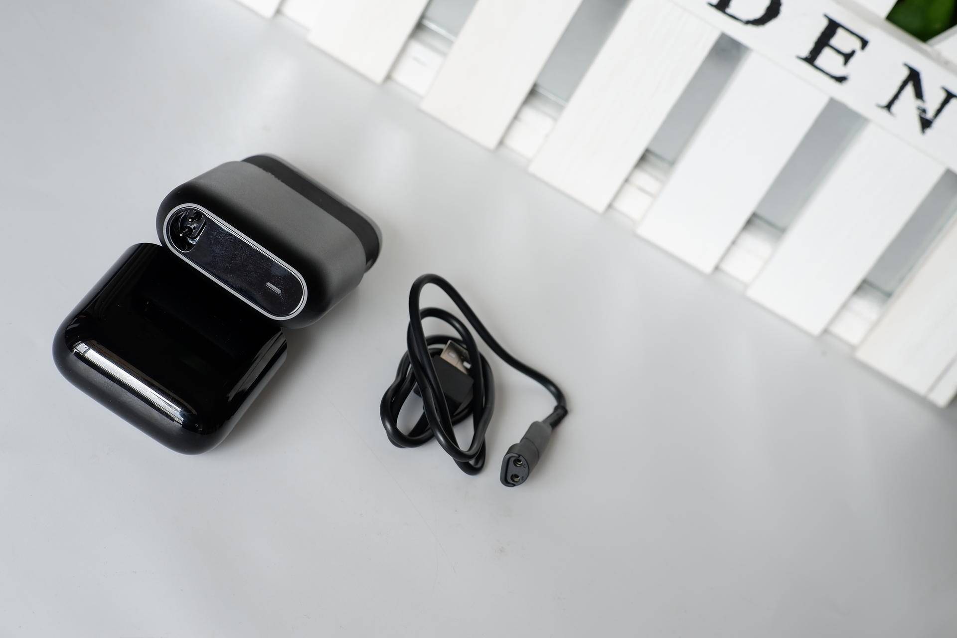 小米打造德国品质，米家博朗联名电动剃须刀，小巧又强劲